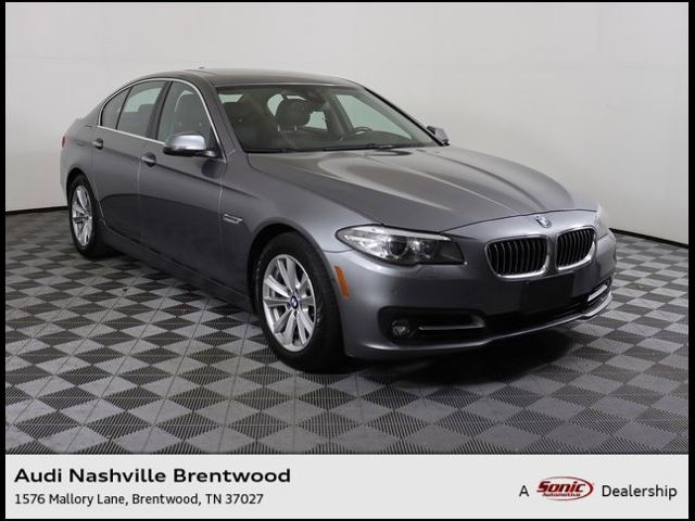 2015 BMW 5 Series 528i