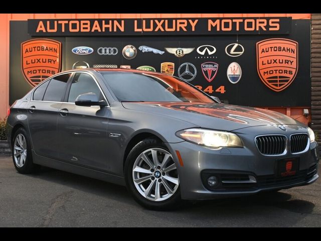 2015 BMW 5 Series 528i