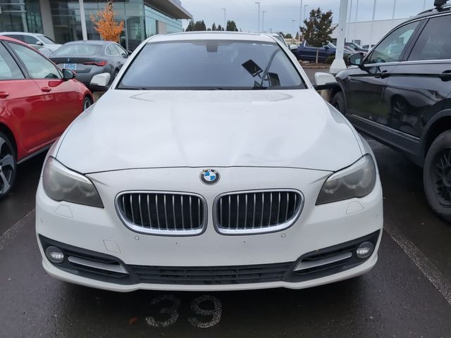 2015 BMW 5 Series 528i