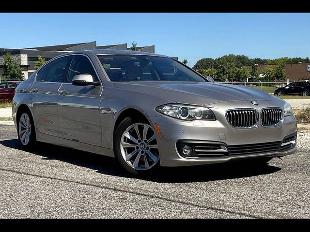 2015 BMW 5 Series 528i