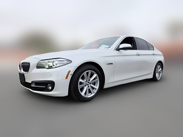 2015 BMW 5 Series 528i