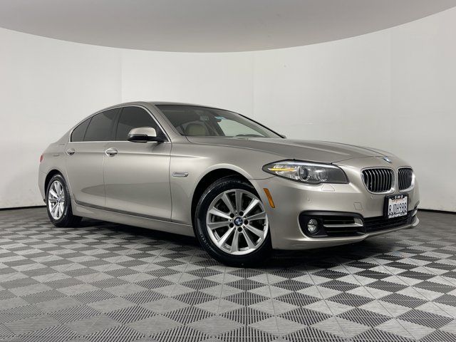 2015 BMW 5 Series 528i