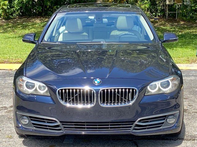 2015 BMW 5 Series 528i