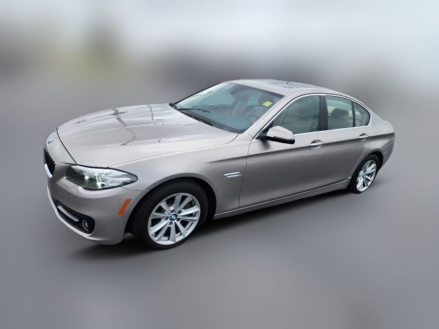 2015 BMW 5 Series 528i