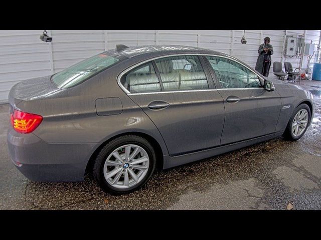 2015 BMW 5 Series 528i