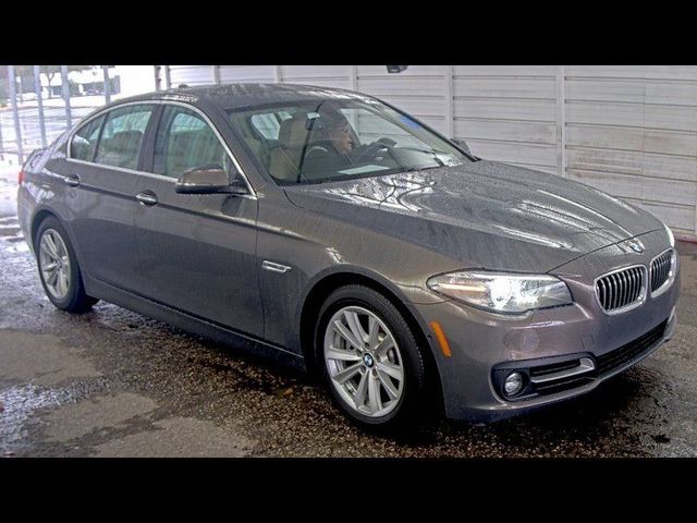 2015 BMW 5 Series 528i