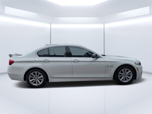 2015 BMW 5 Series 528i