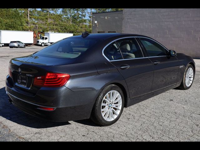 2015 BMW 5 Series 528i