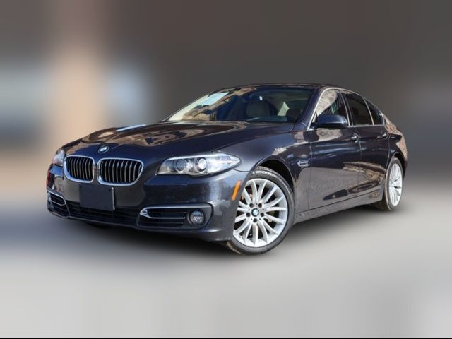 2015 BMW 5 Series 528i