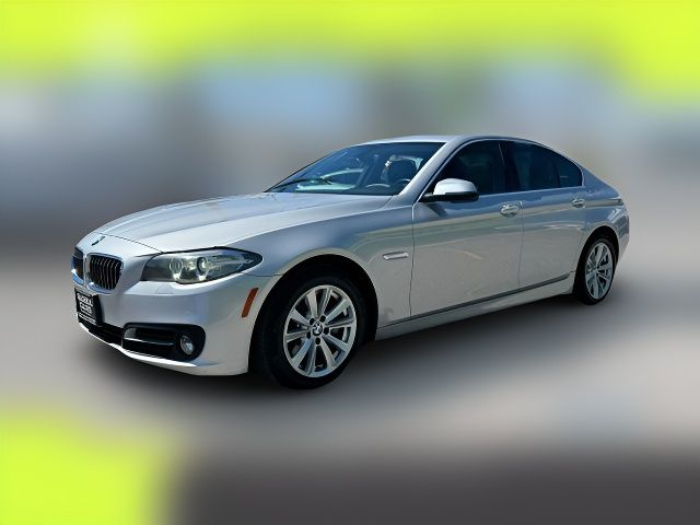 2015 BMW 5 Series 528i