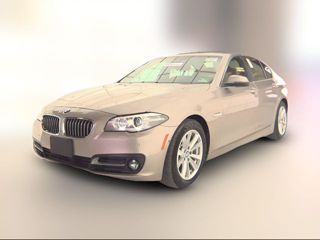 2015 BMW 5 Series 528i