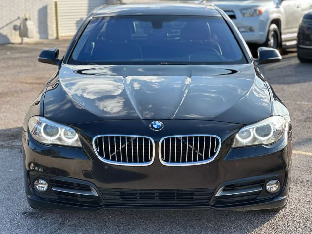 2015 BMW 5 Series 528i