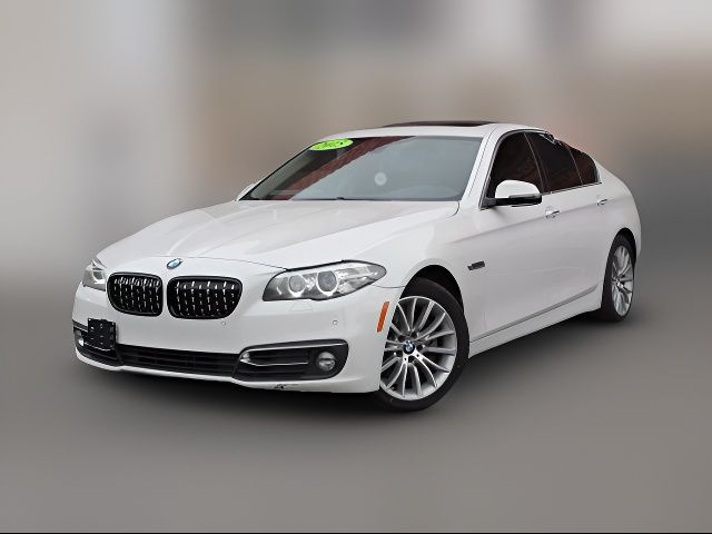 2015 BMW 5 Series 528i
