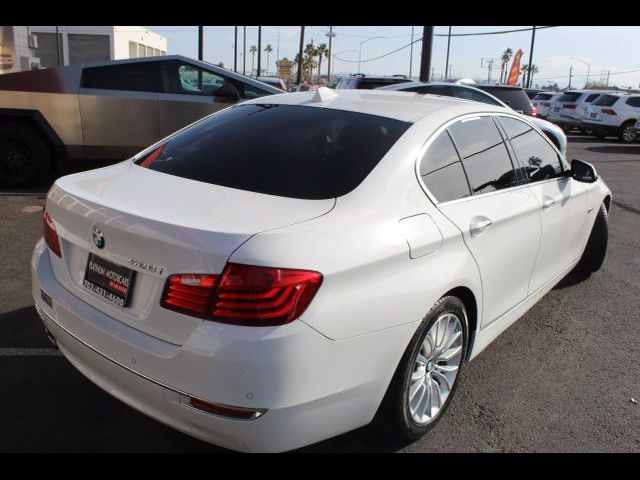 2015 BMW 5 Series 528i