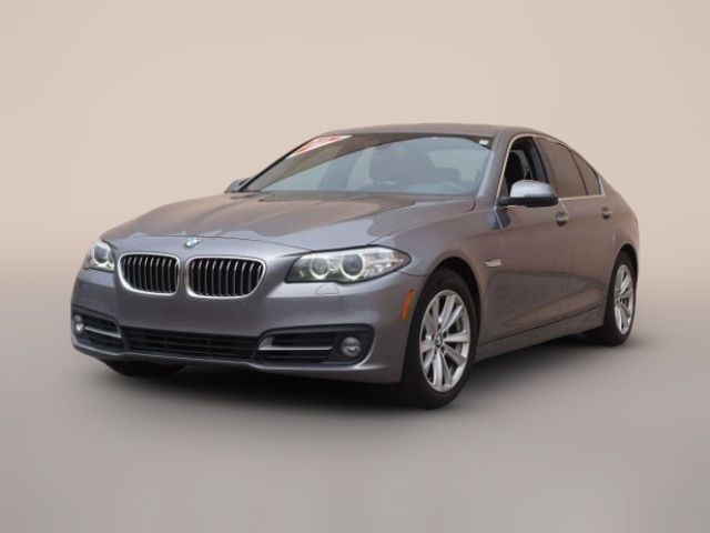 2015 BMW 5 Series 528i