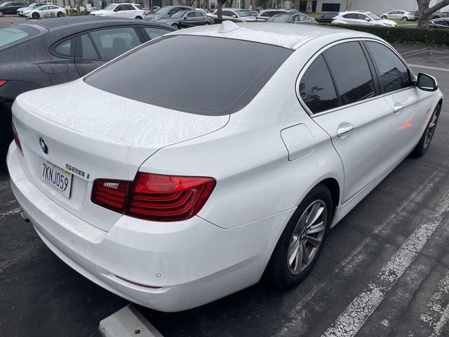 2015 BMW 5 Series 528i