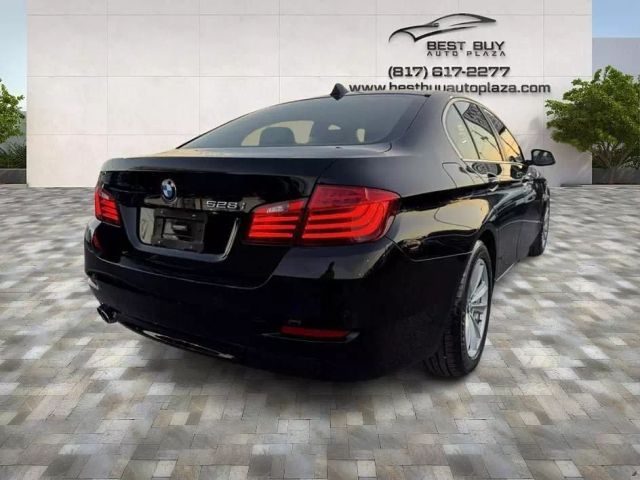 2015 BMW 5 Series 528i