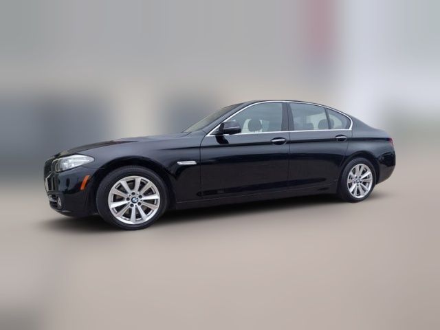 2015 BMW 5 Series 528i