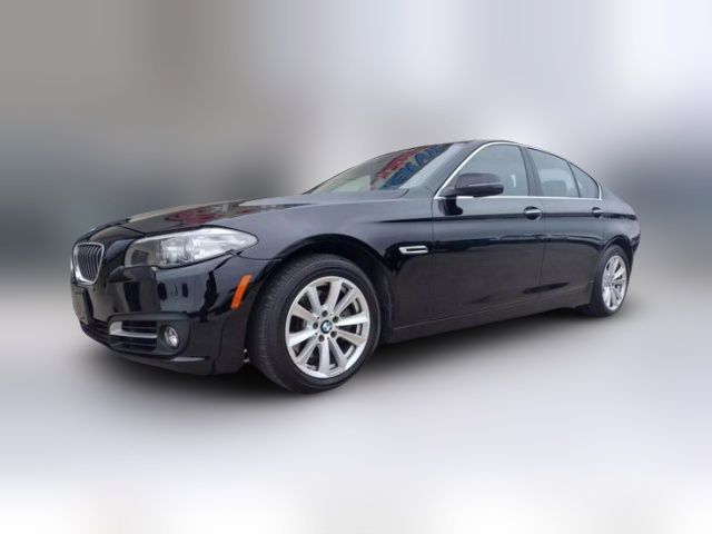 2015 BMW 5 Series 528i