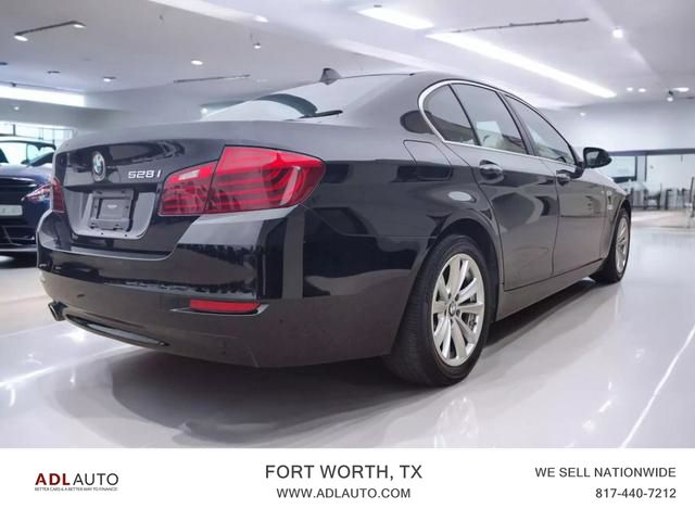 2015 BMW 5 Series 528i