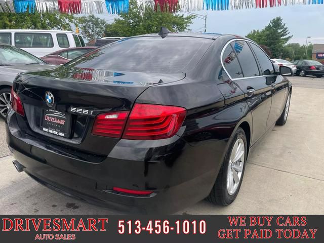 2015 BMW 5 Series 528i