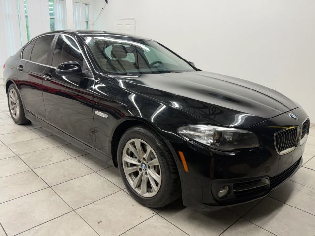 2015 BMW 5 Series 528i