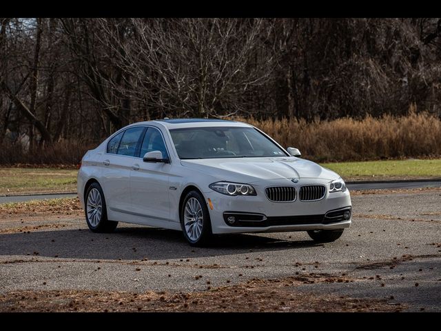 2015 BMW 5 Series 528i xDrive