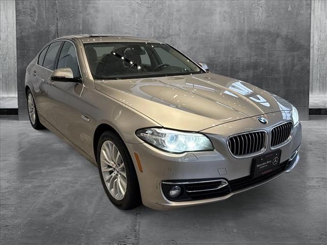 2015 BMW 5 Series 528i xDrive