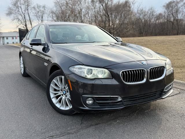2015 BMW 5 Series 528i xDrive