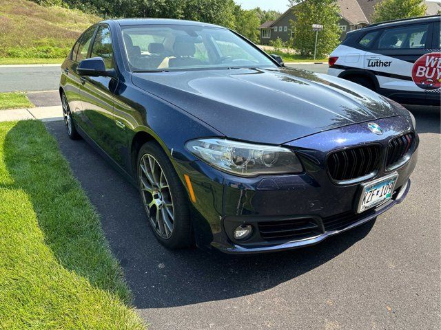 2015 BMW 5 Series 528i xDrive