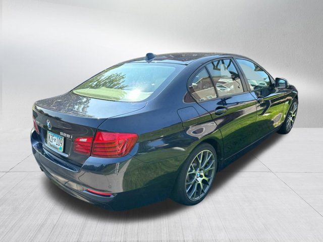 2015 BMW 5 Series 528i xDrive