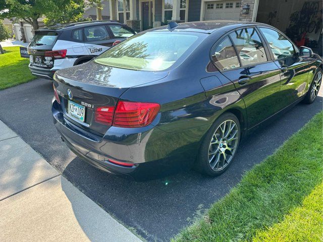 2015 BMW 5 Series 528i xDrive