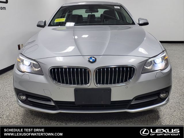 2015 BMW 5 Series 528i xDrive