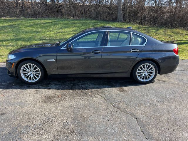 2015 BMW 5 Series 528i xDrive