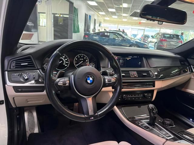 2015 BMW 5 Series 550i