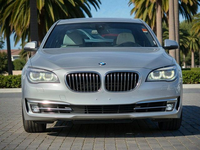 2015 BMW 7 Series 750i