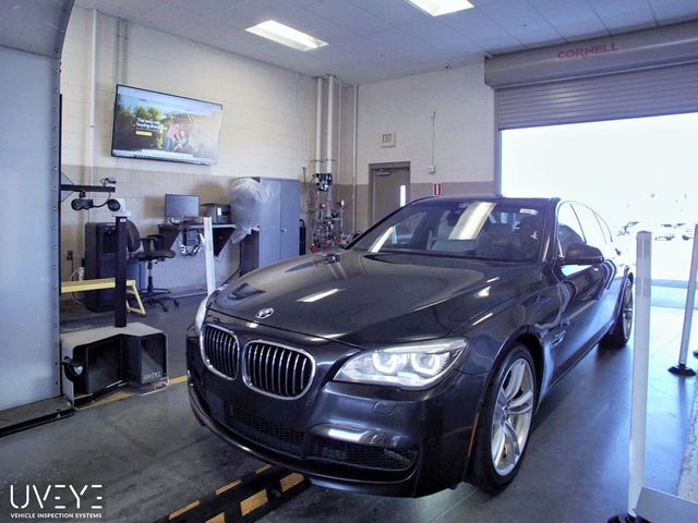 2015 BMW 7 Series 750i