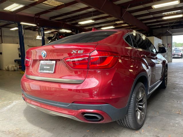 2015 BMW X6 xDrive50i