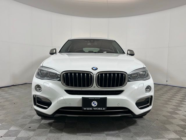 2015 BMW X6 xDrive50i