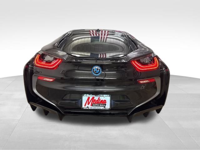 2015 BMW i8 Base