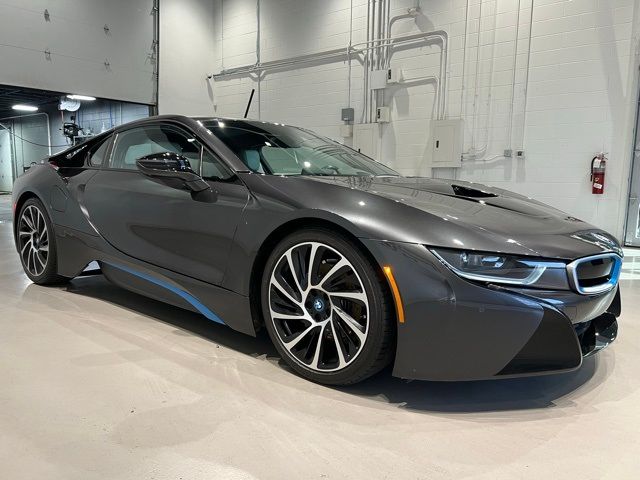 2015 BMW i8 Base