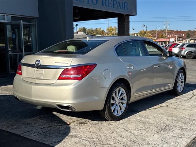 2015 Buick LaCrosse Base