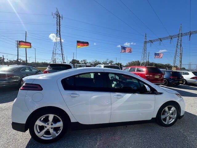 2015 Chevrolet Volt Base