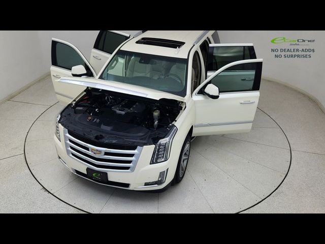 2015 Cadillac Escalade Luxury