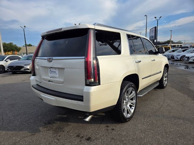 2015 Cadillac Escalade Luxury