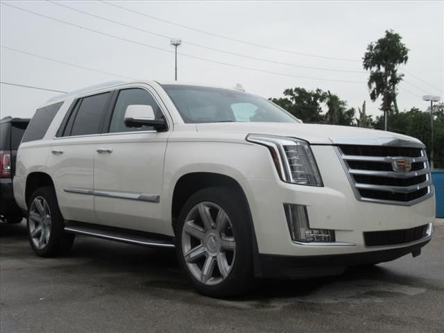 2015 Cadillac Escalade Luxury