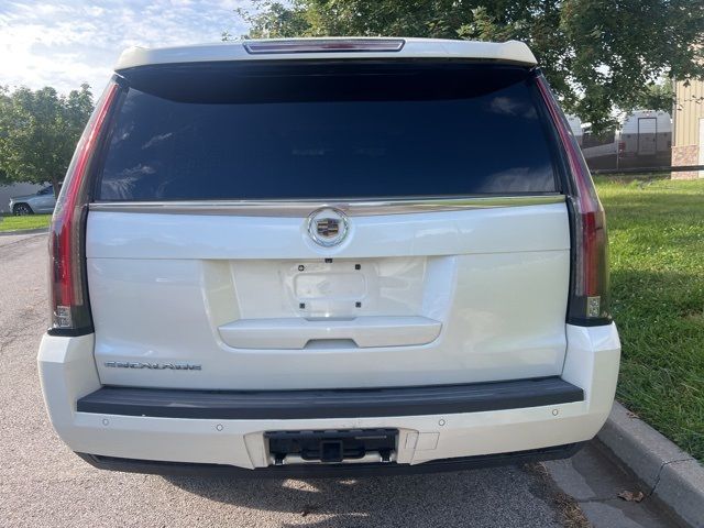 2015 Cadillac Escalade Luxury