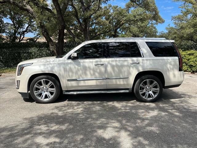 2015 Cadillac Escalade Luxury