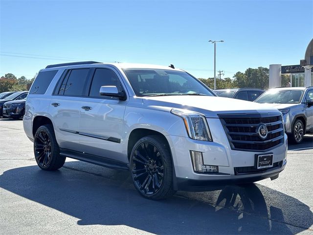 2015 Cadillac Escalade Luxury