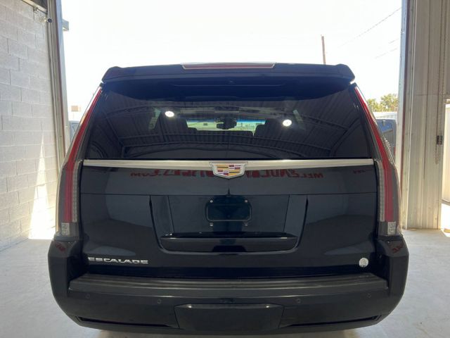 2015 Cadillac Escalade Luxury